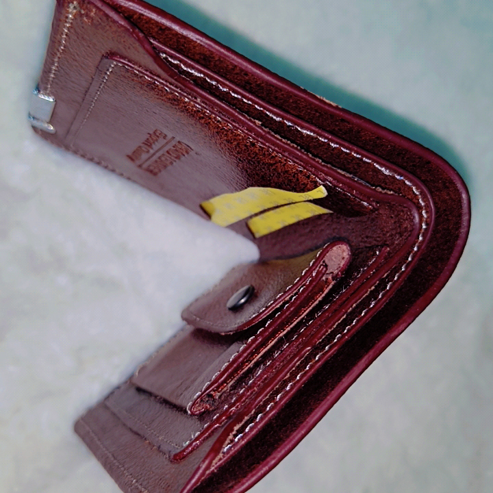 প্রিমিয়াম এক্সপোর্ট কোয়ালিটি জেনুইন লেদার মেন্স ওয়ালেট - চকোলেট ব্রাউন